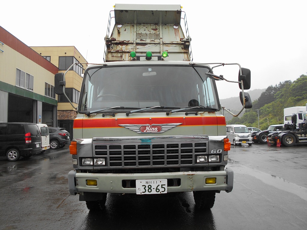 １２１９ 昭和６３年 日野 ダンプ 一般 大型車両の車検 点検 整備は北海道留萌市の森田自動車工業へ